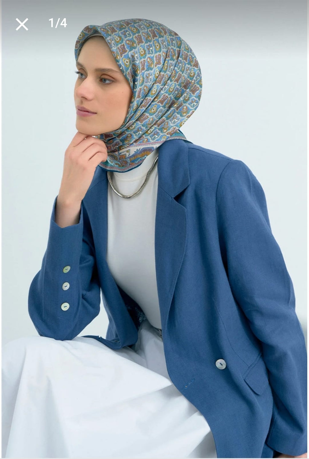 Armine Sura İpek (9518-33)