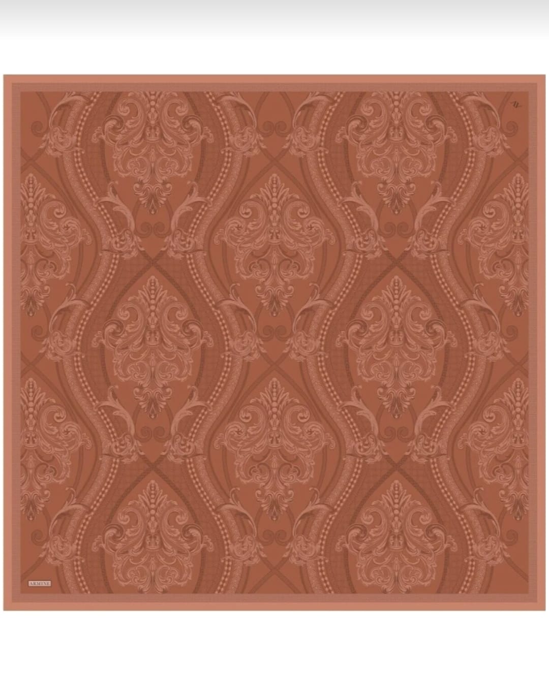 Armine Sura İpek (9537-34)