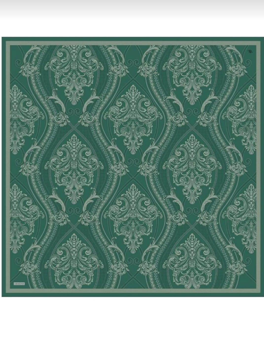 Armine Sura İpek (9537-51)