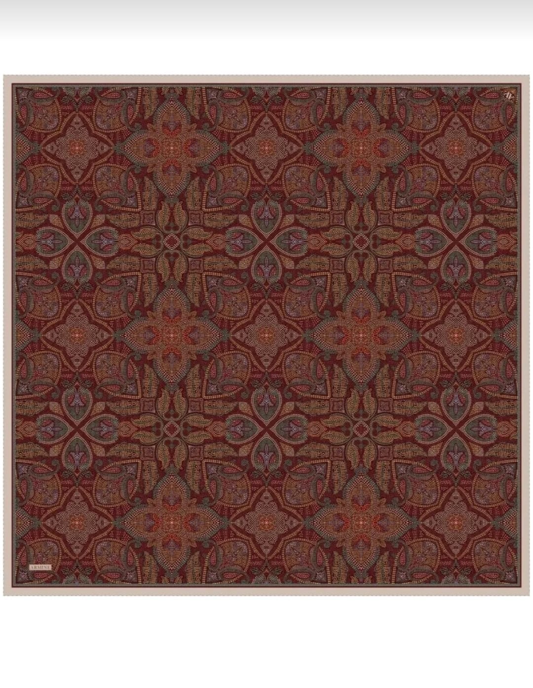 Armine Sura İpek (9540-34)