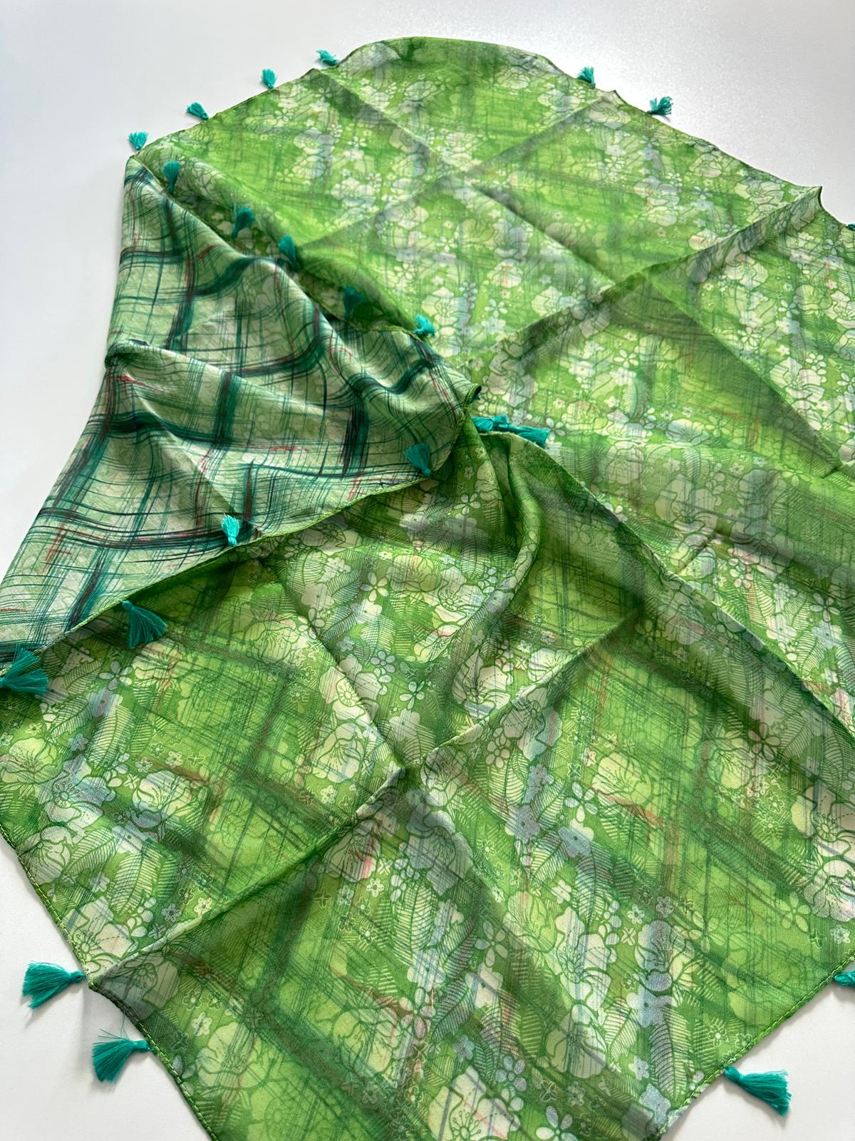 Çift Taraflı Eşarp