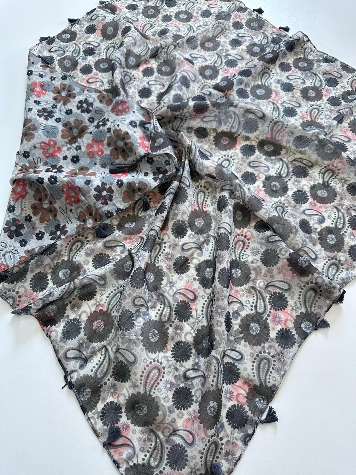 Çift Taraflı Eşarp